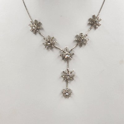 Silver Tone Chain Rhinestone Starburst Flower Pendant 10" Long Necklace Lobster