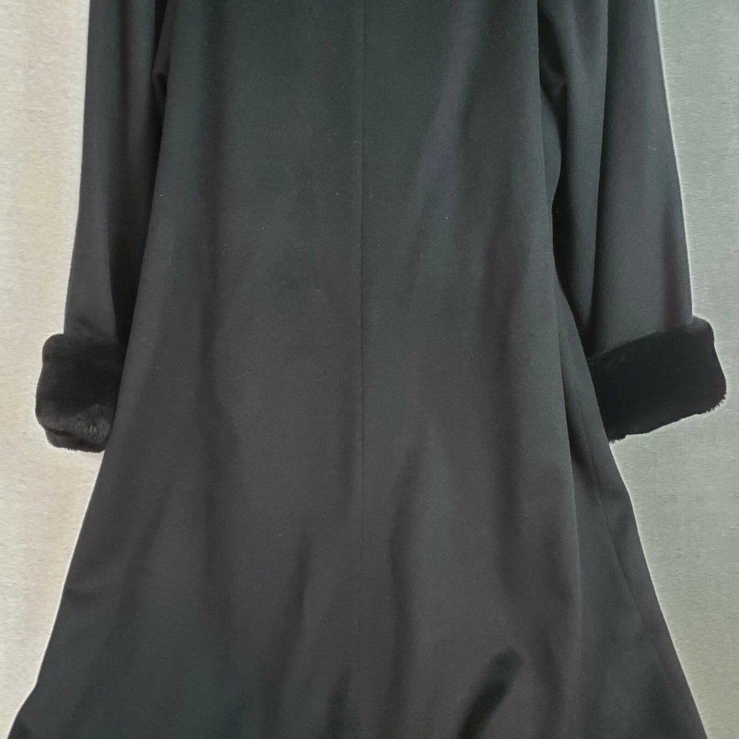 Albert Nipon Black Wool Maxi Coat Faux Fur Collar Cuffs Size 10 Vintage Elegant