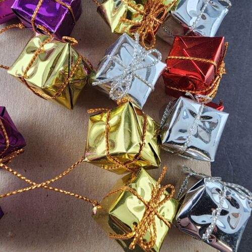 Lot Christmas Tree Gold Garland SnowflakesOrnaments Door Knob Bell Bows Packages