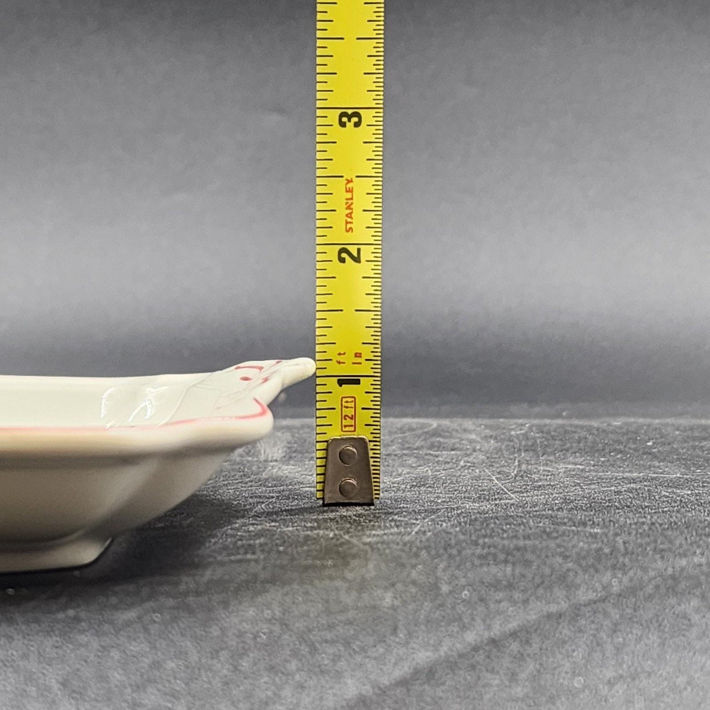 Villeroy & Boch Holly Square Handled Cake Plate 8.5" Vitro Porcelain EUC