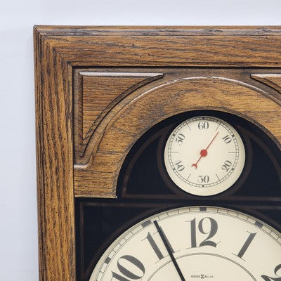 Howard Miller Oak Wood Wall Clock 612-246 Classic Quartz 18" Works w Battery VTG
