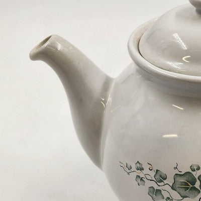 Corelle Coodinates Callaway Ivy Stoneware Teapot w/ Lid 5-Cup Corning Ware
