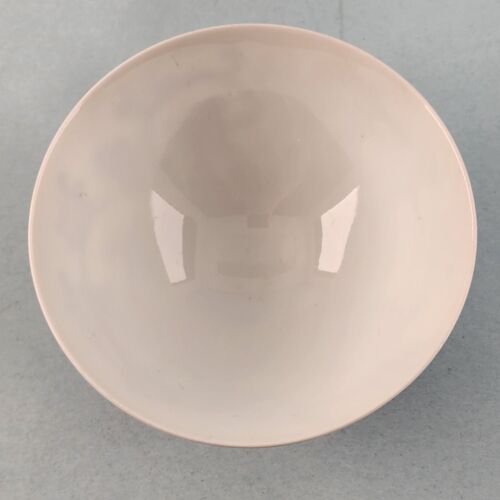 Lida's Arita-Ware White Porcelain Small Bowl Japan Blue Berry and Vine Pattern
