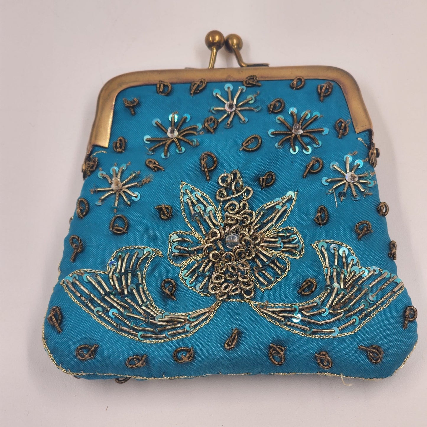 Indian Coin Purse Brass Clasp Outline Stitch Sequins and Glass Beads Vintage 4"w