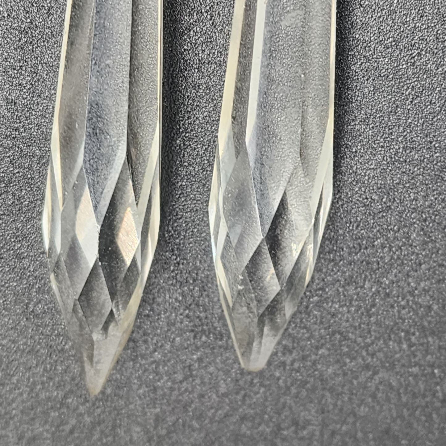 18 Icicle Spear Crystal Glass Chandelier Prisms 2.75" w Octagon Accent Wire Tie