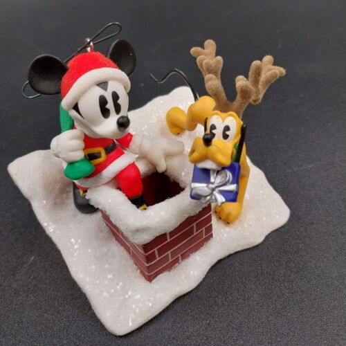 Hallmark Keepsake 2005 Christmas Ornament Disney Santa's Helpers Mickey Pluto