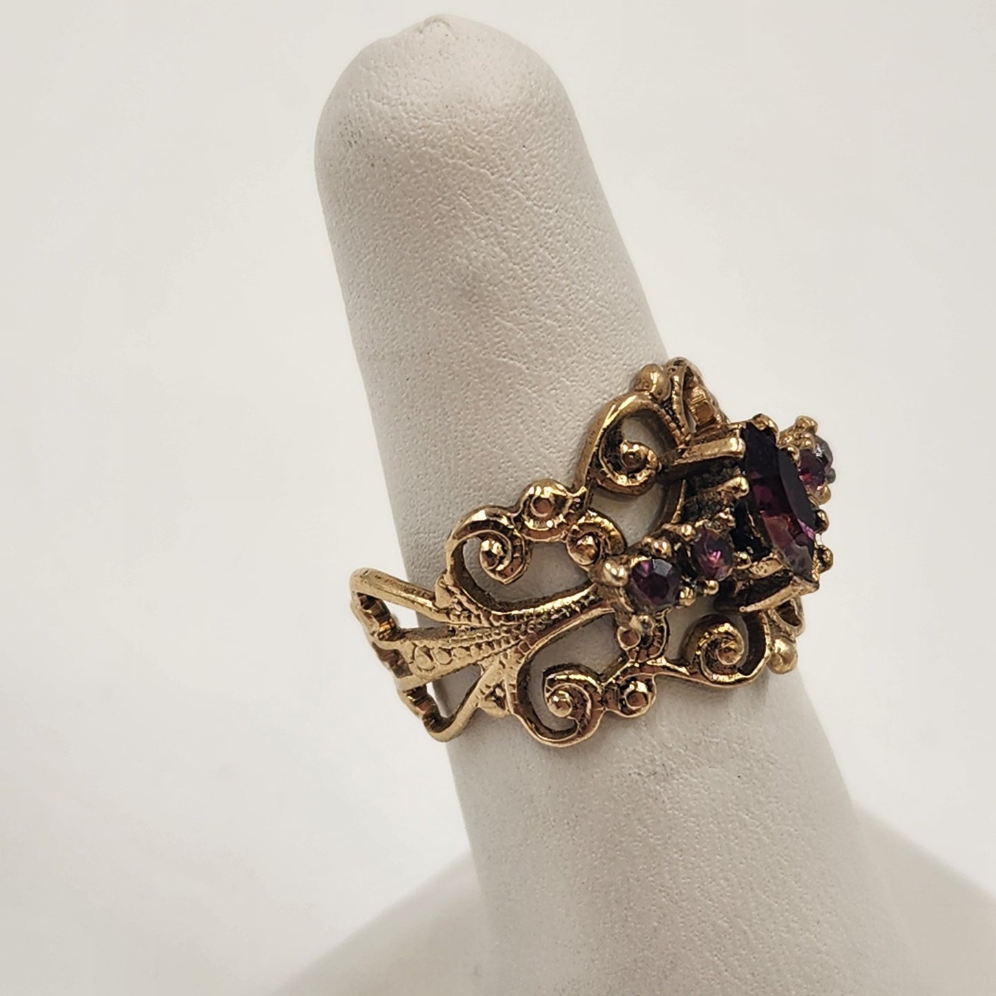 Gold Tone Filigree Ring Garnet Red Oval Stone Open Shank Size 6.25-6.5
