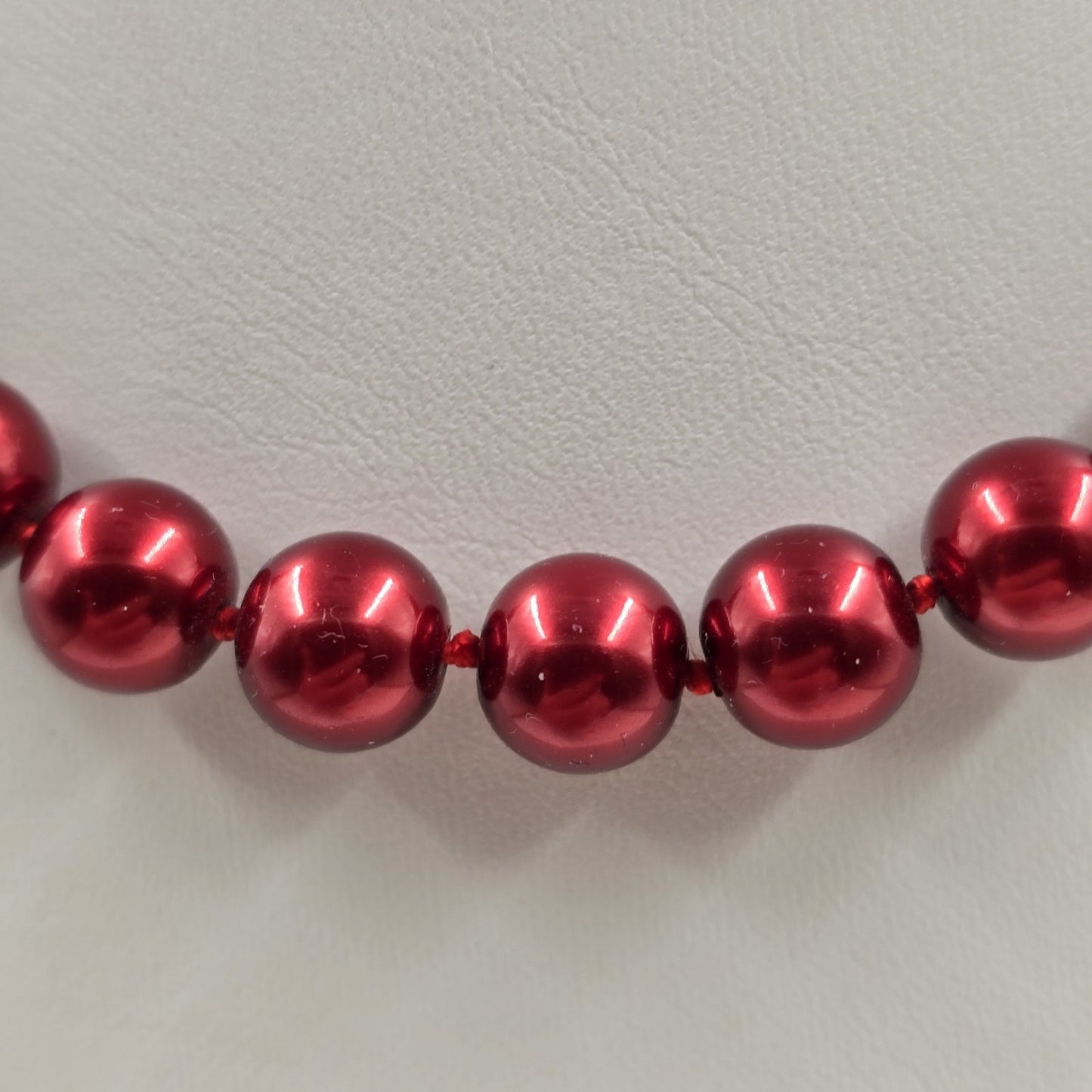 Deep Red Glass Faux Pearl Beads Silver Tone Statement Necklace 8.5"
