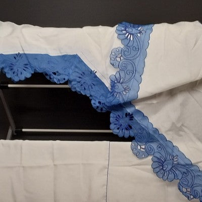 1 Pair Of Solid White Cafe & Valance Curtains w Scalloped Blue Lace Floral Trim