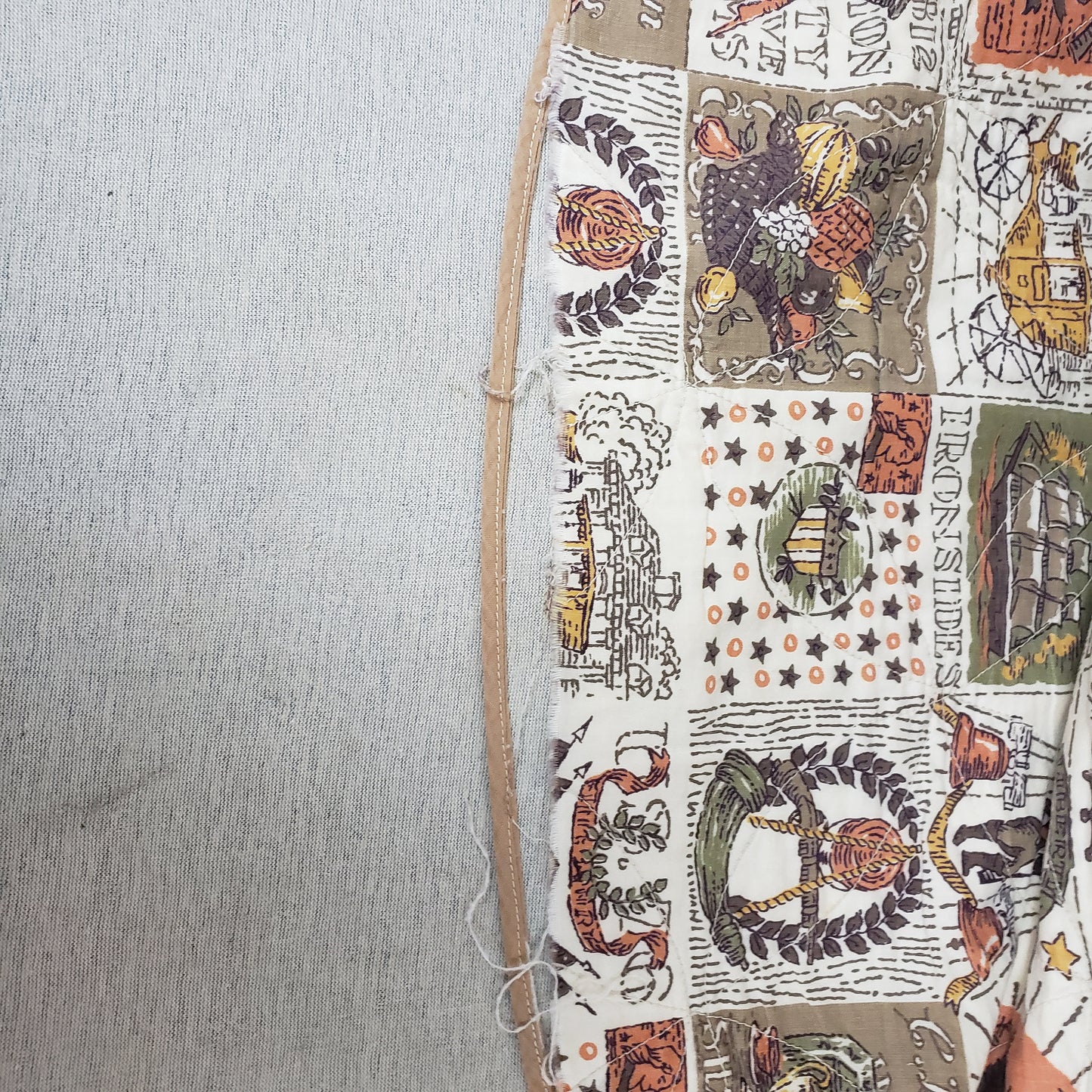 Colonial Pattern Twin Bedspread Homemade Quilted 3 Panel 68"x88" 1960's Hem at Foot Needs Repaired