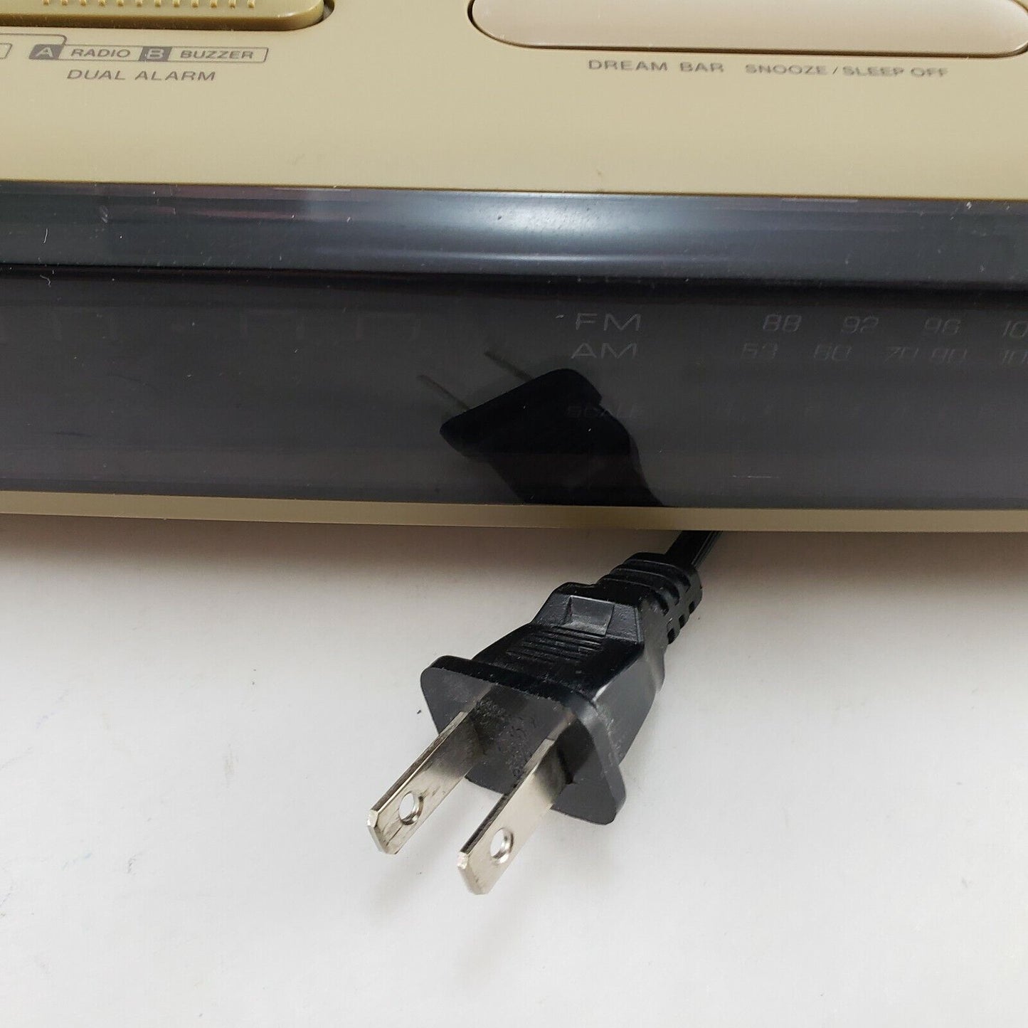 Sony ICF-C320 Dream Machine Alarm Clock AM/FM Radio Tan Color Tested Works