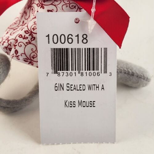 Annalee Sealed With A Kiss Girl Mouse Valentine 2023 NWT Poseable 6 Inch Tall