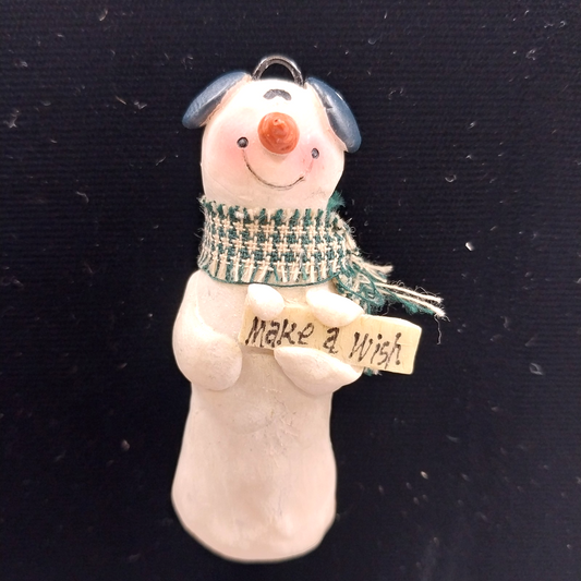 Acrylic Snowman Make a Wish with Headphone & Neck Warmer Brooch Lapel Pin China