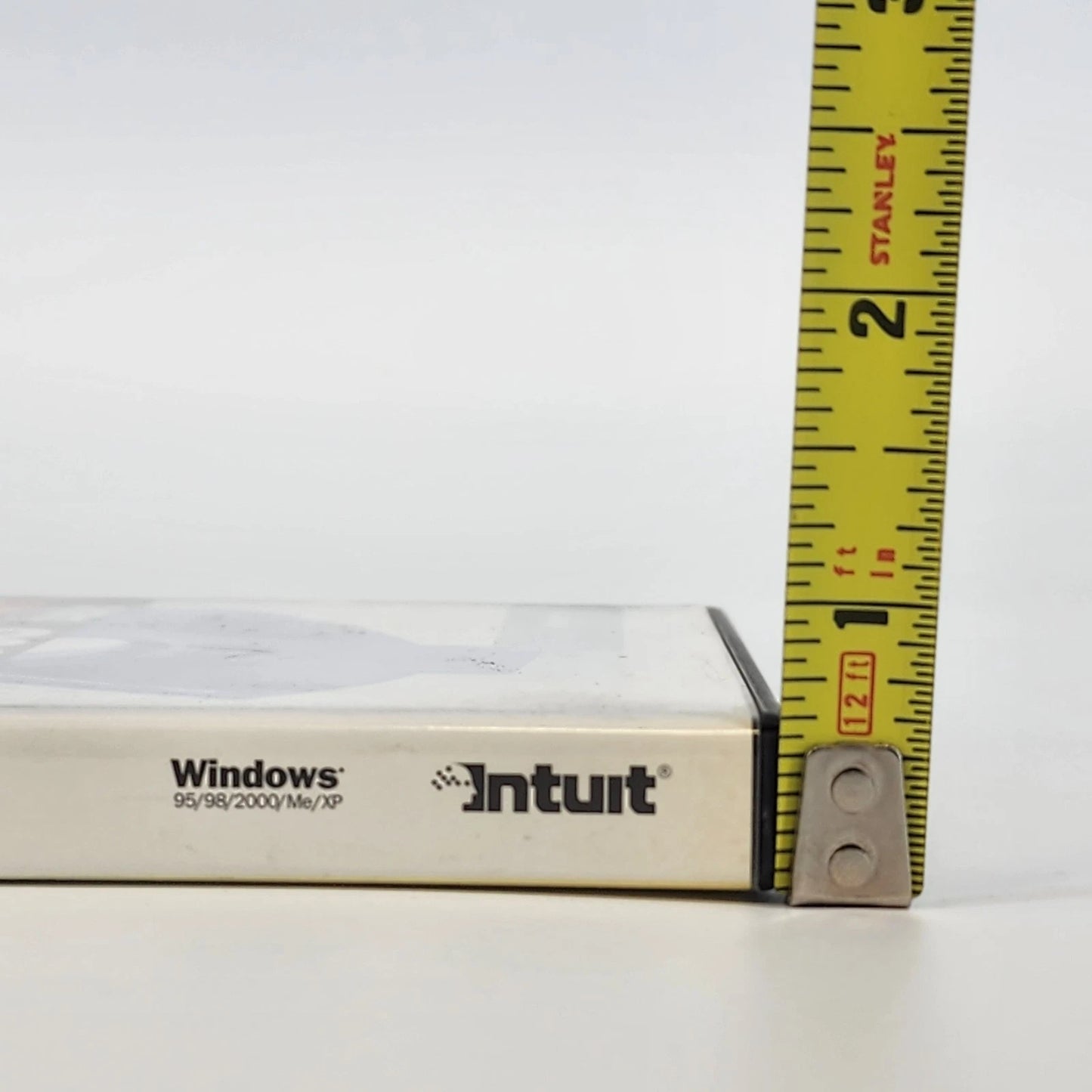 Quicken 2003 Finance Basic Software PC Windows 95 98 XP 2000 Vtg Computing CD