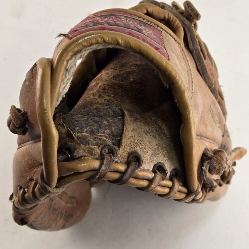 Rawlings RGB90 Reggie Jackson RHT 11" Baseball Glove Deep Well Pocket Leather