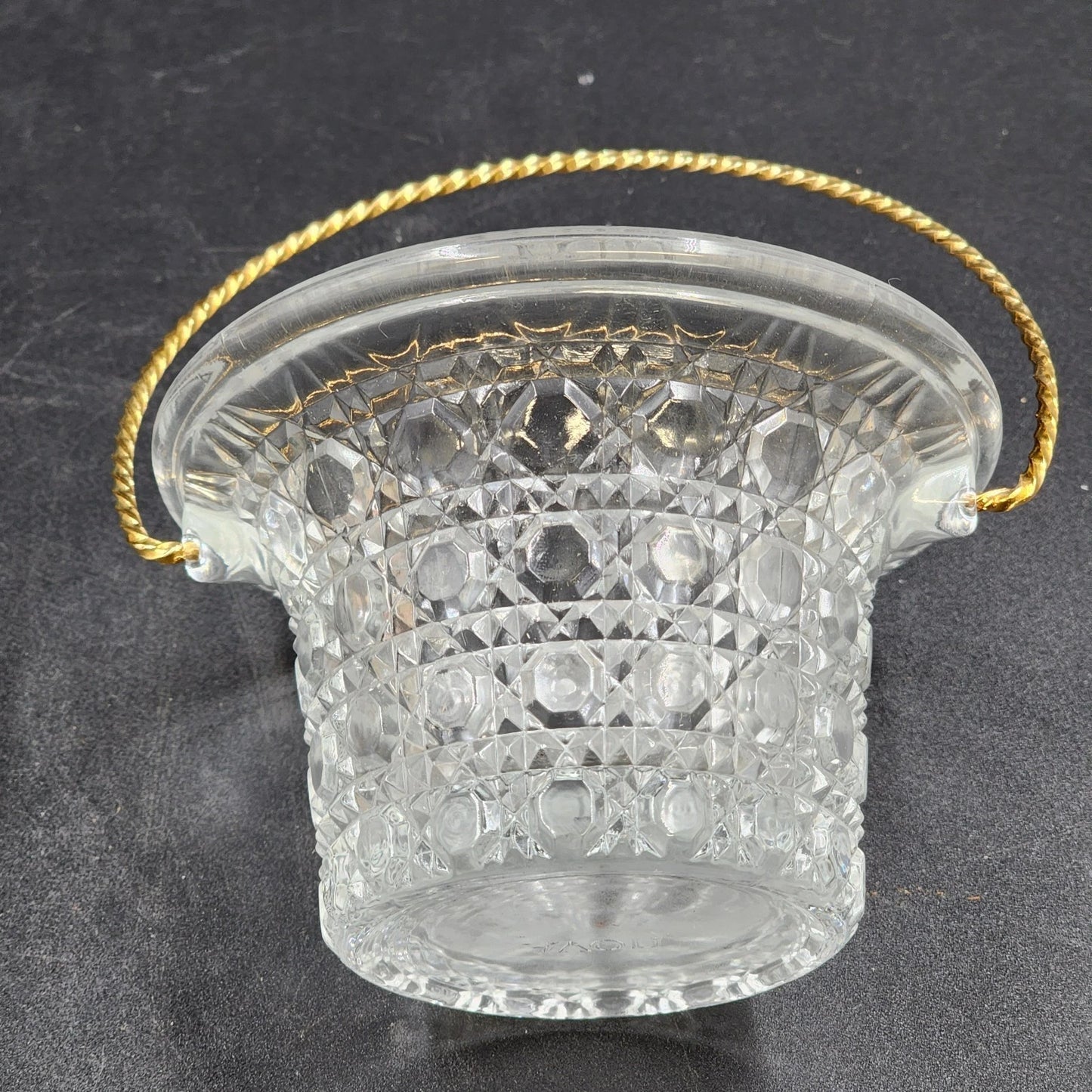Avon Fostoria Glass Candlelight Basket Candle Holder Perfumed 1970's Vintage NIB