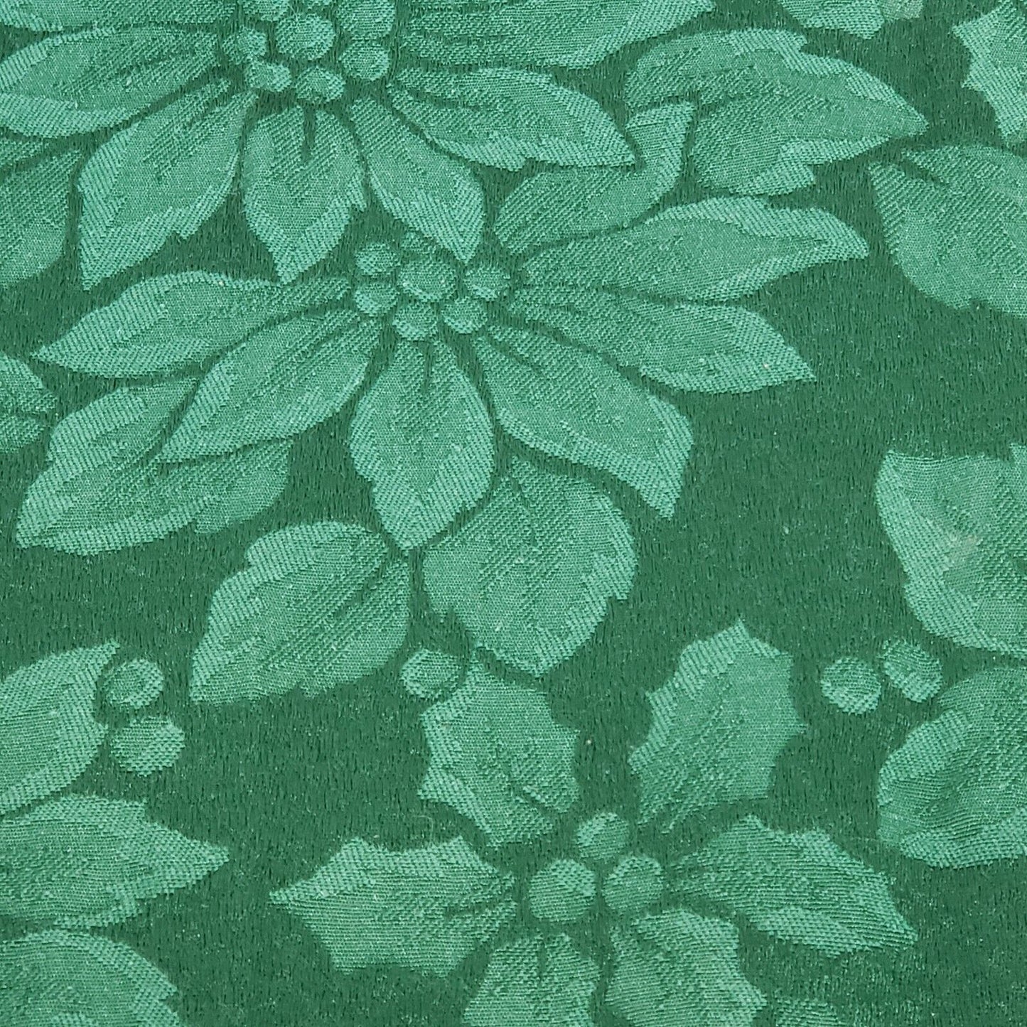 Green Poinsettia Holly Tablecloth Set 60x84 with 5 Placemats Holiday