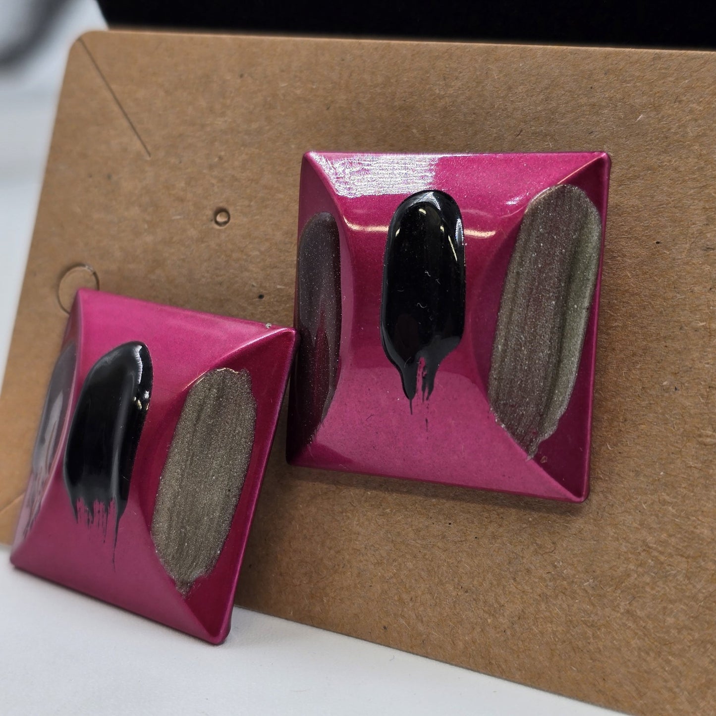 Earrings in Large Square Shiny Magenta with Gray Black Enameled 1.25" Push Back