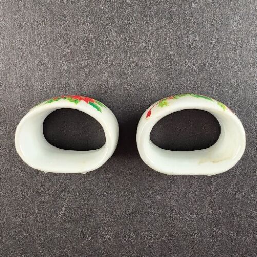 Handcrafted Porcelain Christmas Napkin Rings NOS Set of 4 Poinsettia and Holly