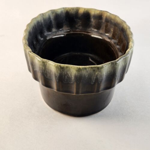 Drip Glaze Oval Planter Green Vase Mid Century Hull I-21 Pattern Art Pottery