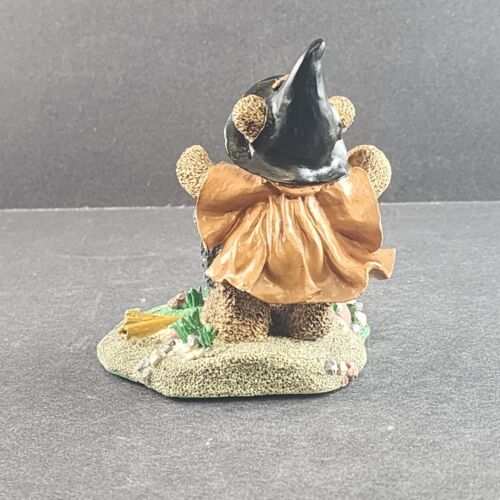6 Piece Halloween Decoration Figurines Various Makers and Types and Conditions