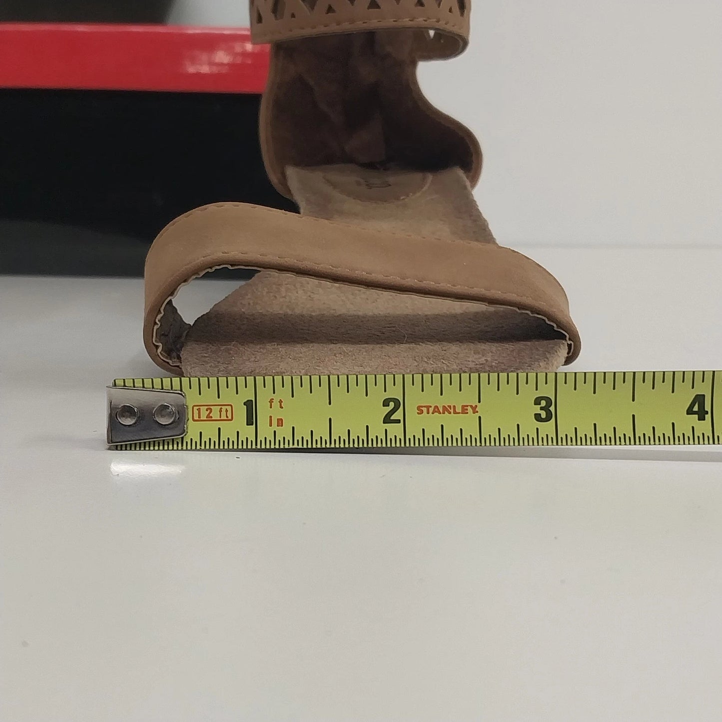 Bucco Capensis Bororo Brown Sandals Women Size 8 Ankle Strap