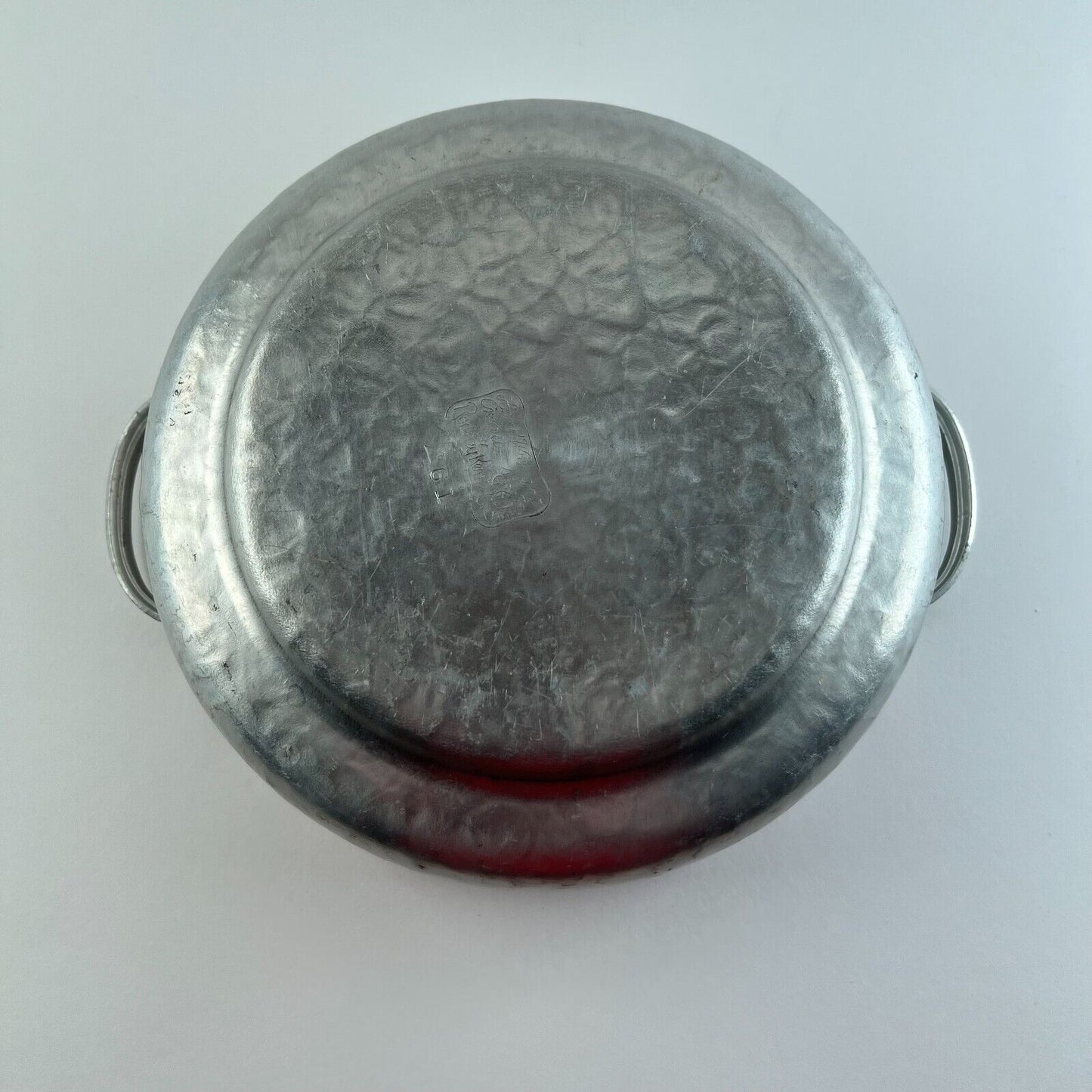 Bowl Hand Wrought By Rodney Kent Hammered Aluminum Tulip Topped Lid Dinnerware