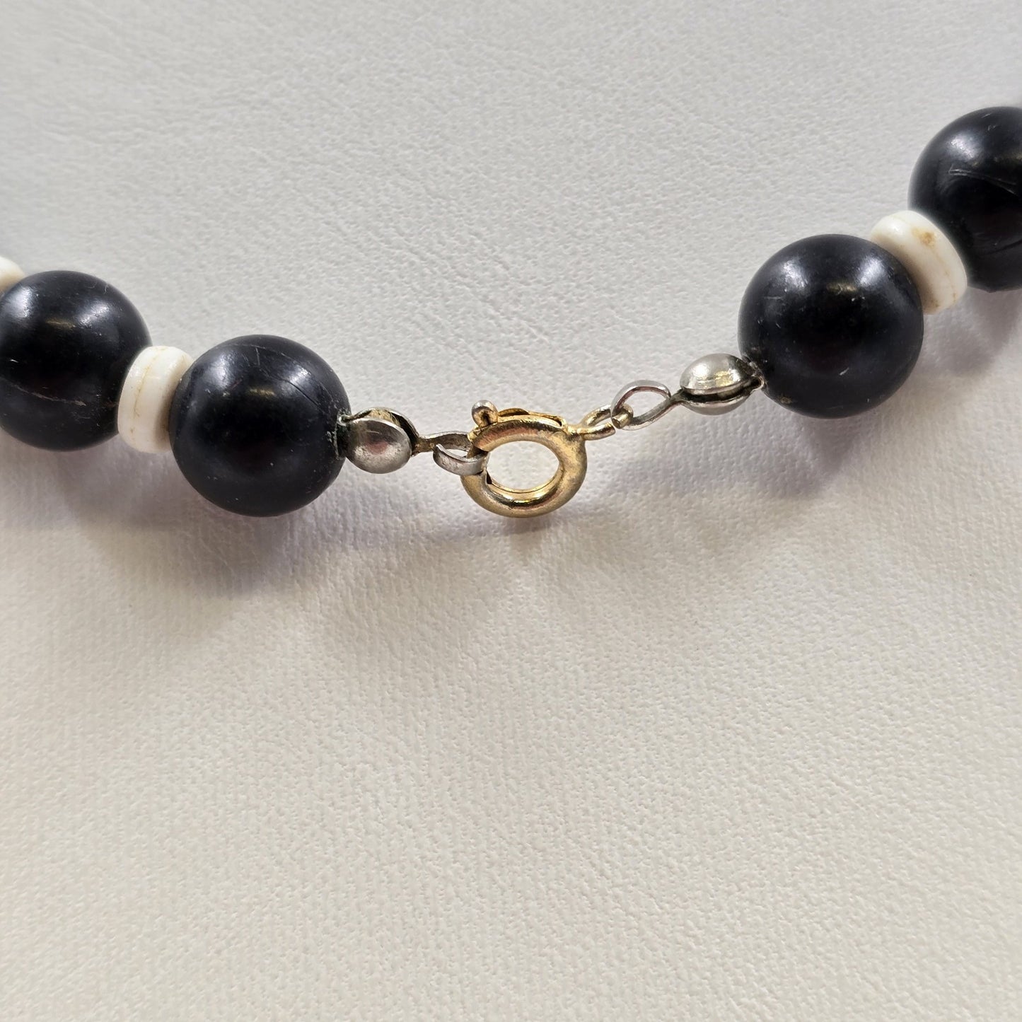 White & Gold Tone Beads with Black Faceted Diamond Faux Pearl Stone 12" Necklace
