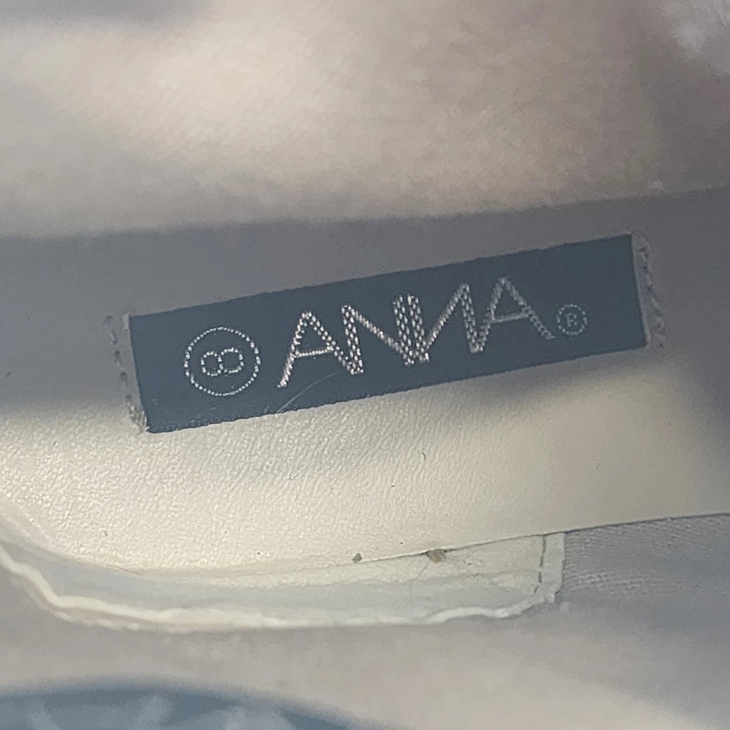 Anna Clayton Ankle Boots Beige Crochet Lace Up Zip Back Women’s 8 with Box