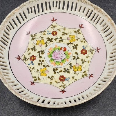 Asian Hand-Painted Porcelain Bowl Lace Cut Floral Trinket Dish Gold Trim 7.5"