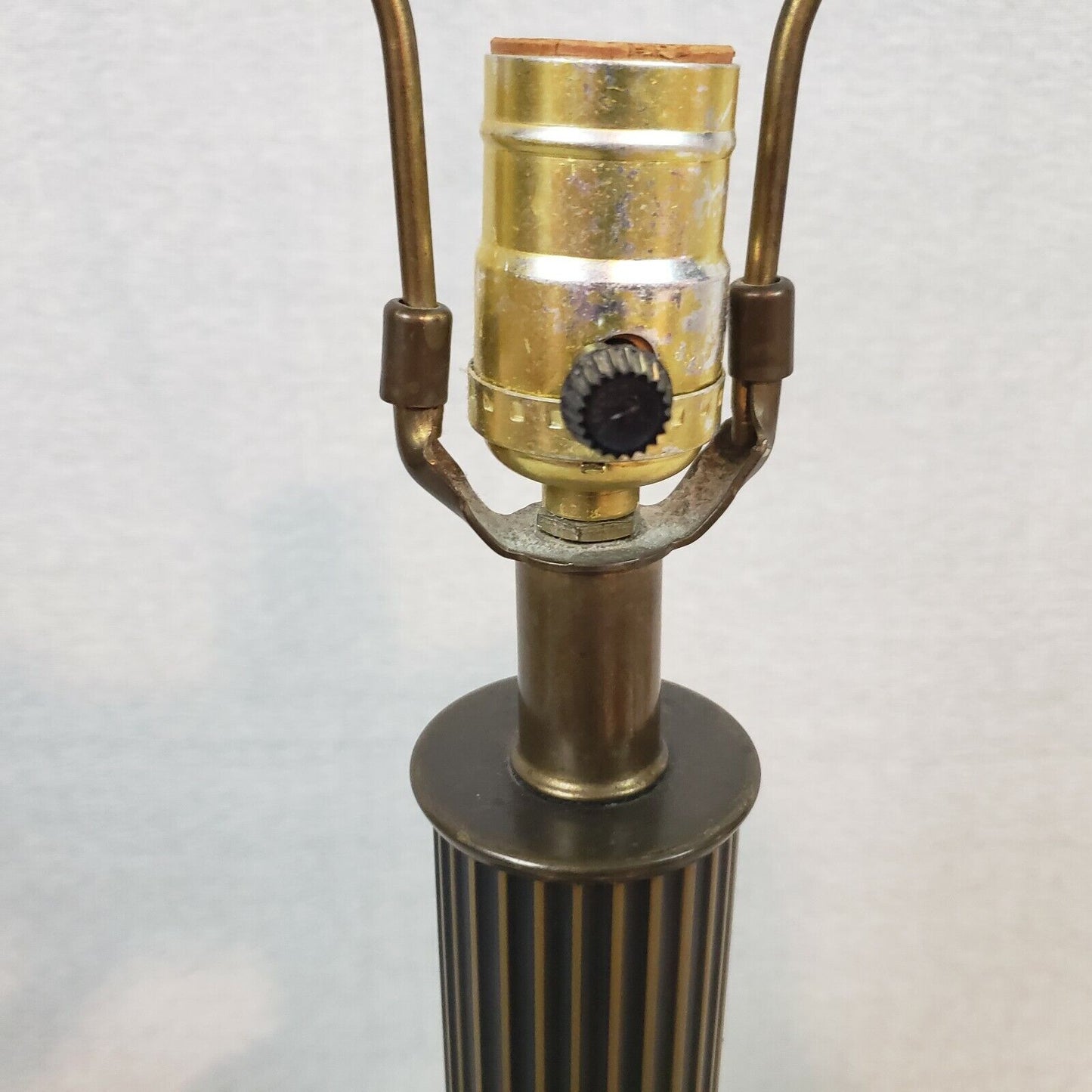 Vintage Brass Table Lamp 19" Weighted Base 3-Way Switch 9" Harp Classic