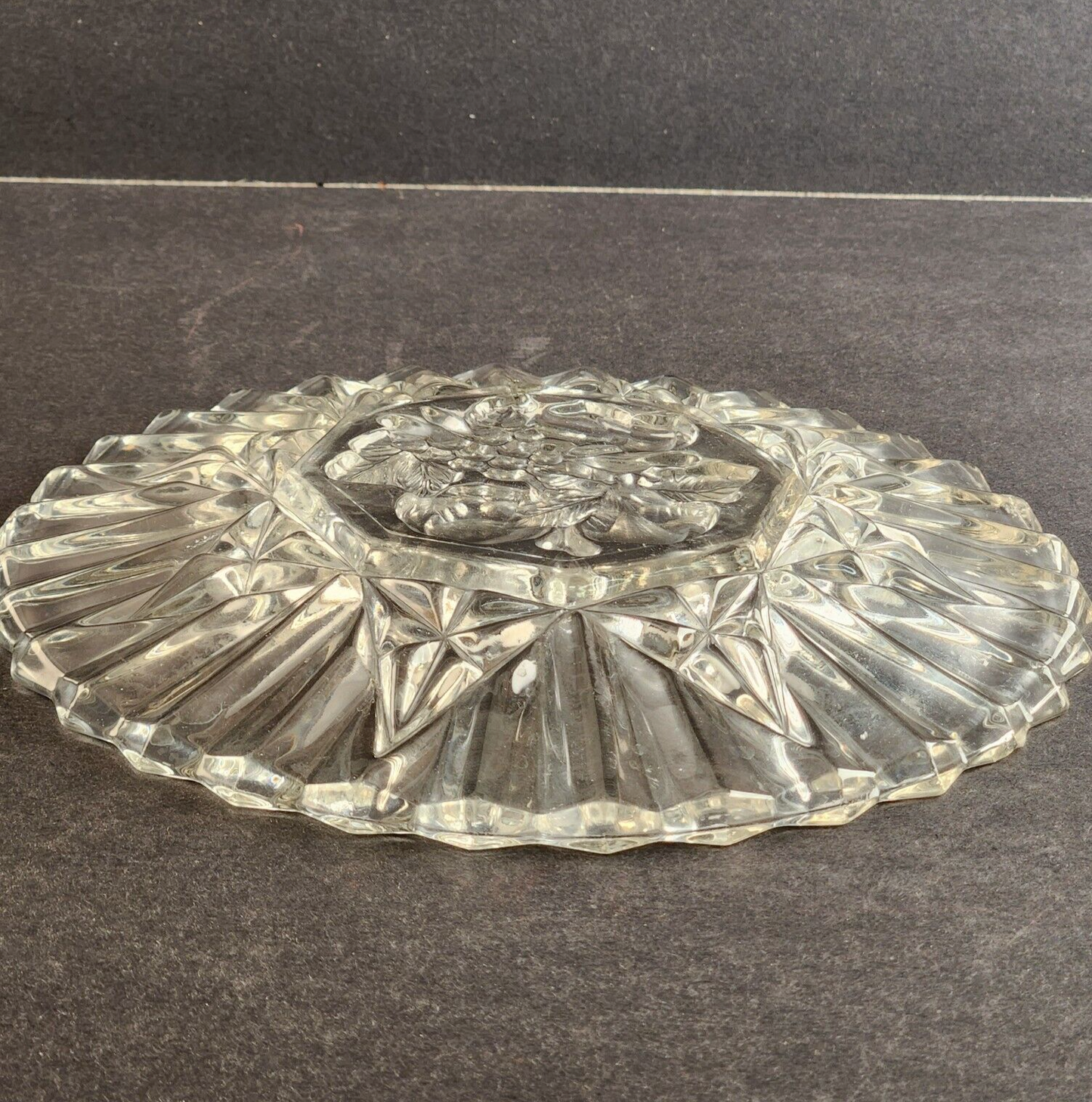 Federal Cut Glass Pioneer Pressed Fruits & Vegetable 8" Diam Dessert Salad Plate