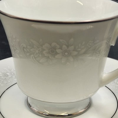 5pc Noritake Cumberland 2225 Japan Place Setting White Floral