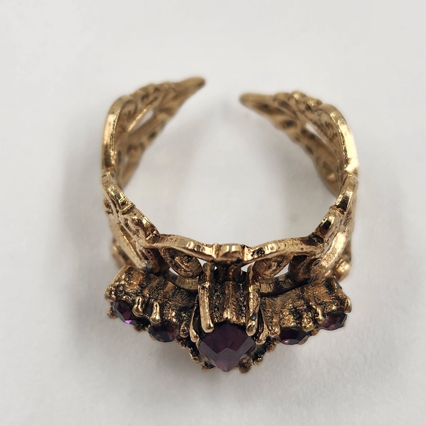 Gold Tone Filigree Ring Garnet Red Oval Stone Open Shank Size 6.25-6.5