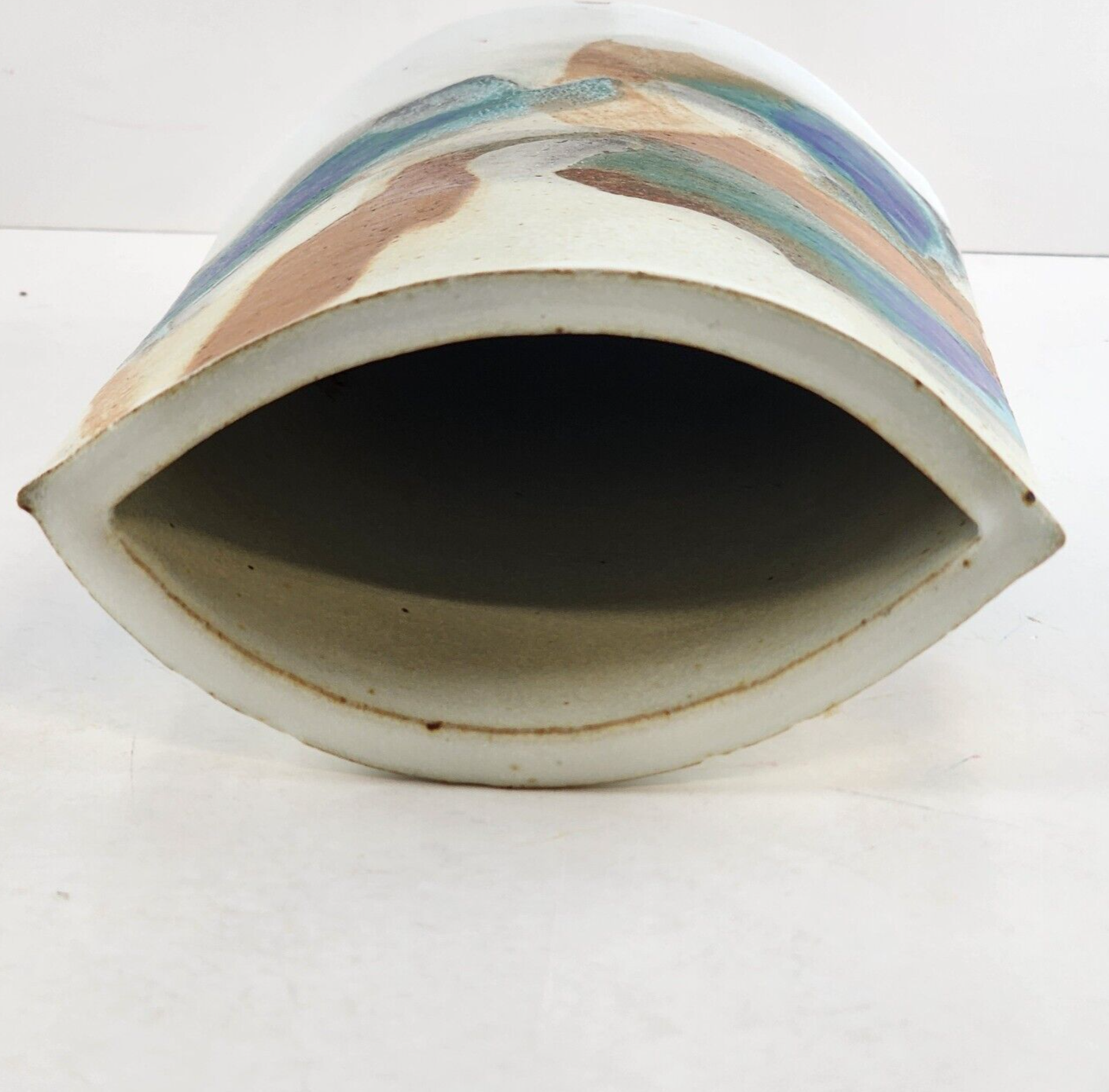 Evelyn LaMers Pottery Handmade Ellipse Vase Distinct Glaze Coloring 9.5" Vintage