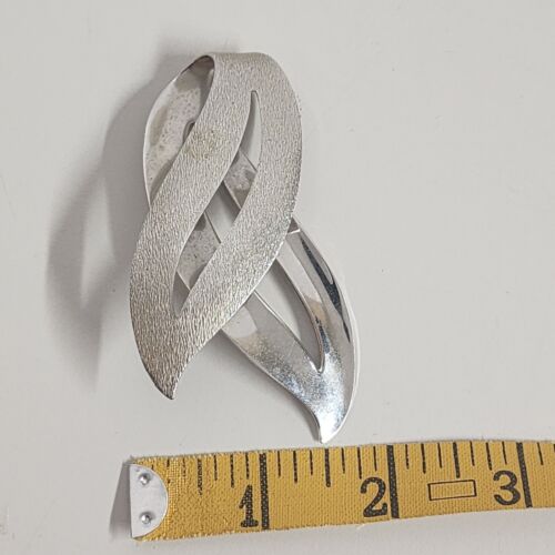 Sarah Coventry Silver Tone Flame 3" Brooch Pin Vintage costume Jewelry 1970s