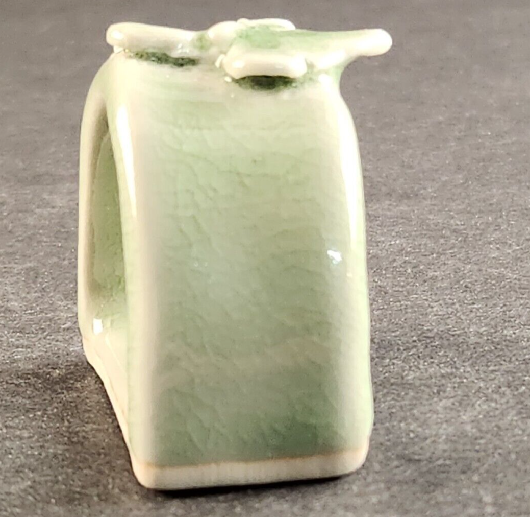 3 Thai Celadon Ceramic Green Butterfly Pattern Vintage Oval Napkin Rings