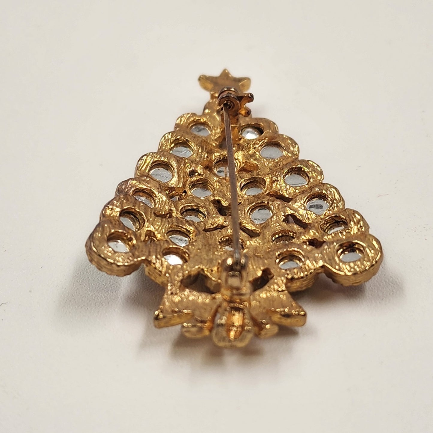 Christmas Tree Gold Tone Brooch w Multicolor Rhinestone Pin 2.5" Holiday Vintage