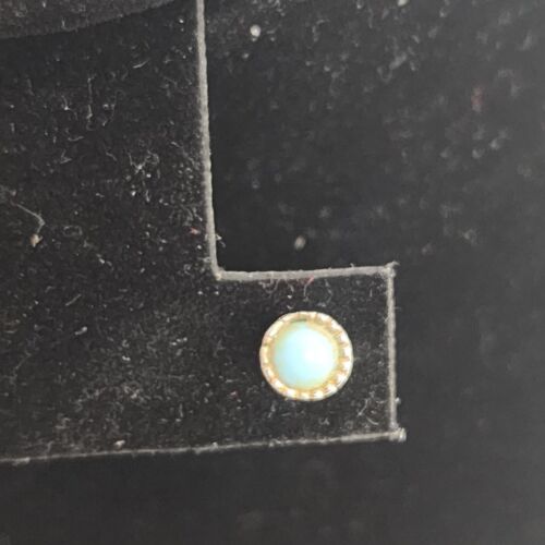 Earrings in Silver Tone Turquoise Stud Round Beads 6mm VTG