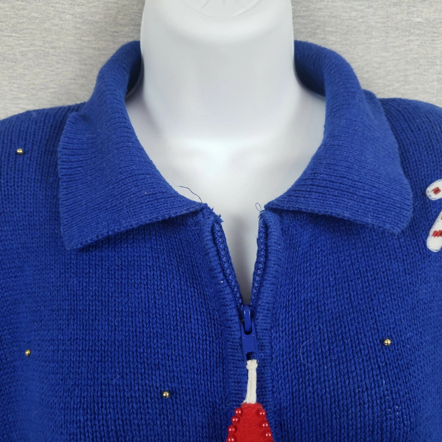 Heirloom Cardigan Sweater Christmas Collectibles 1XL Blue Santa Candy Cane 2004