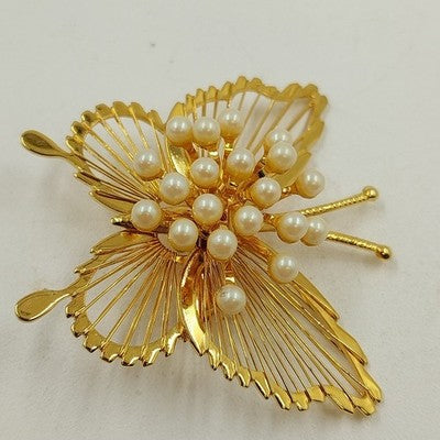 Monet Gold Tone Butterfly Filigree Wire Winged Brooch w Faux Pearl Pin Jewelry