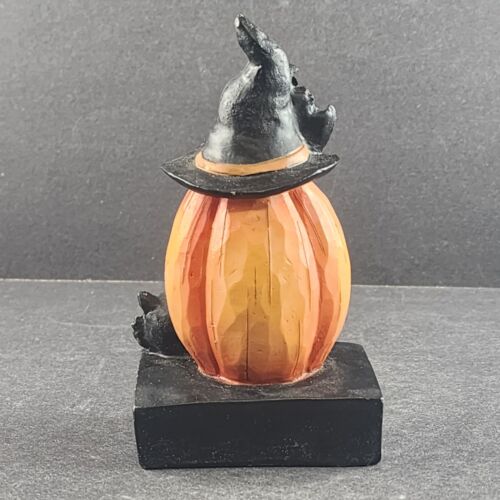 6 Piece Halloween Decoration Figurines Various Makers and Types and Conditions