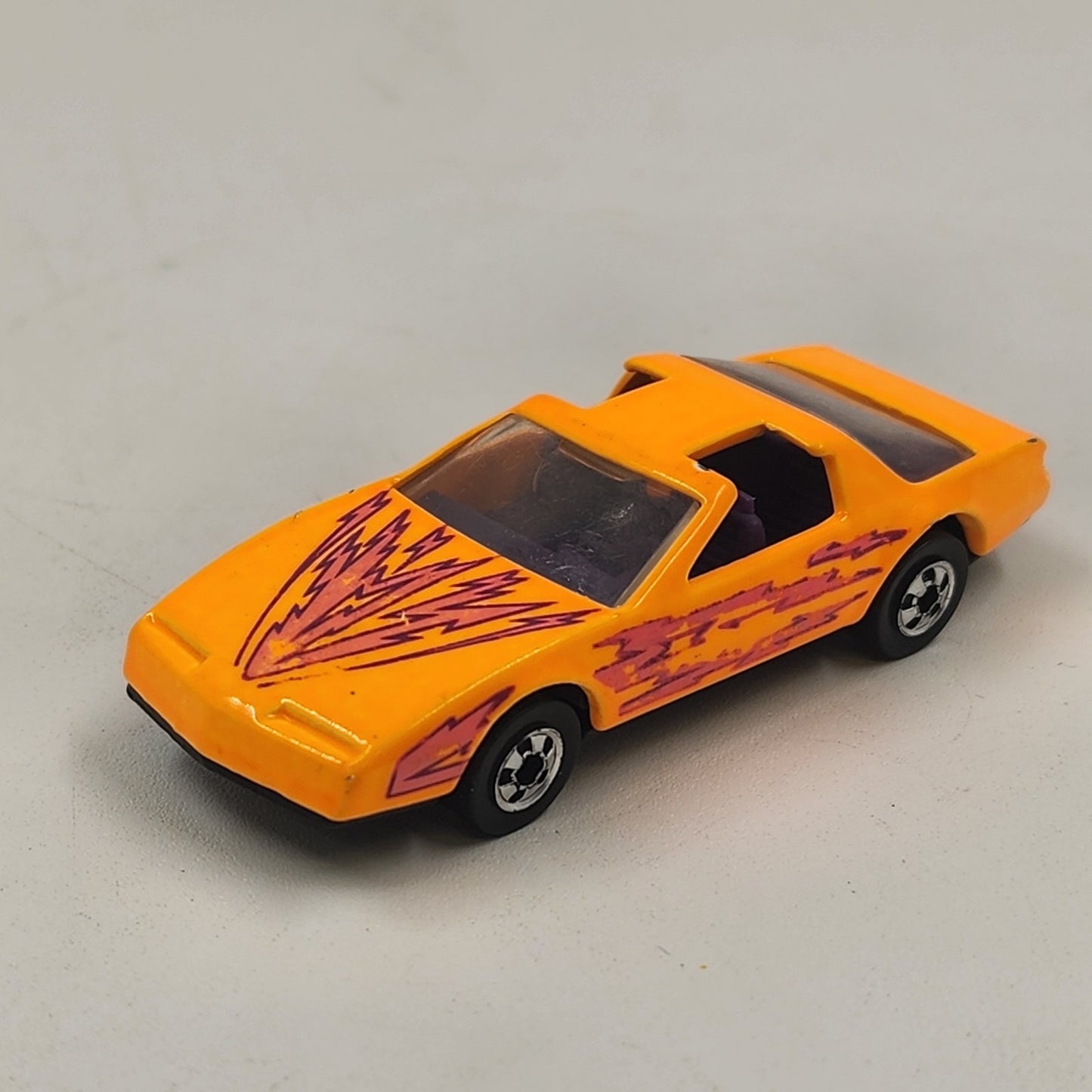 Hot Wheels No 167 Pontaic ‘80s Firebird Orange BW w Lightning Bolts Diecast 1992