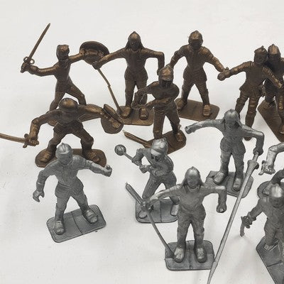 31-pc Medieval Soldier Infantry Knight Warrior Horses Figure Plastic Playset Toy