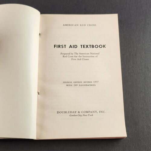 American National Red Cross First Aid Textbook 4th Edition w 249 Illustrations