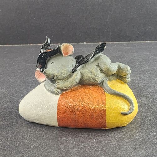 6 Piece Halloween Decoration Figurines Various Makers and Types and Conditions