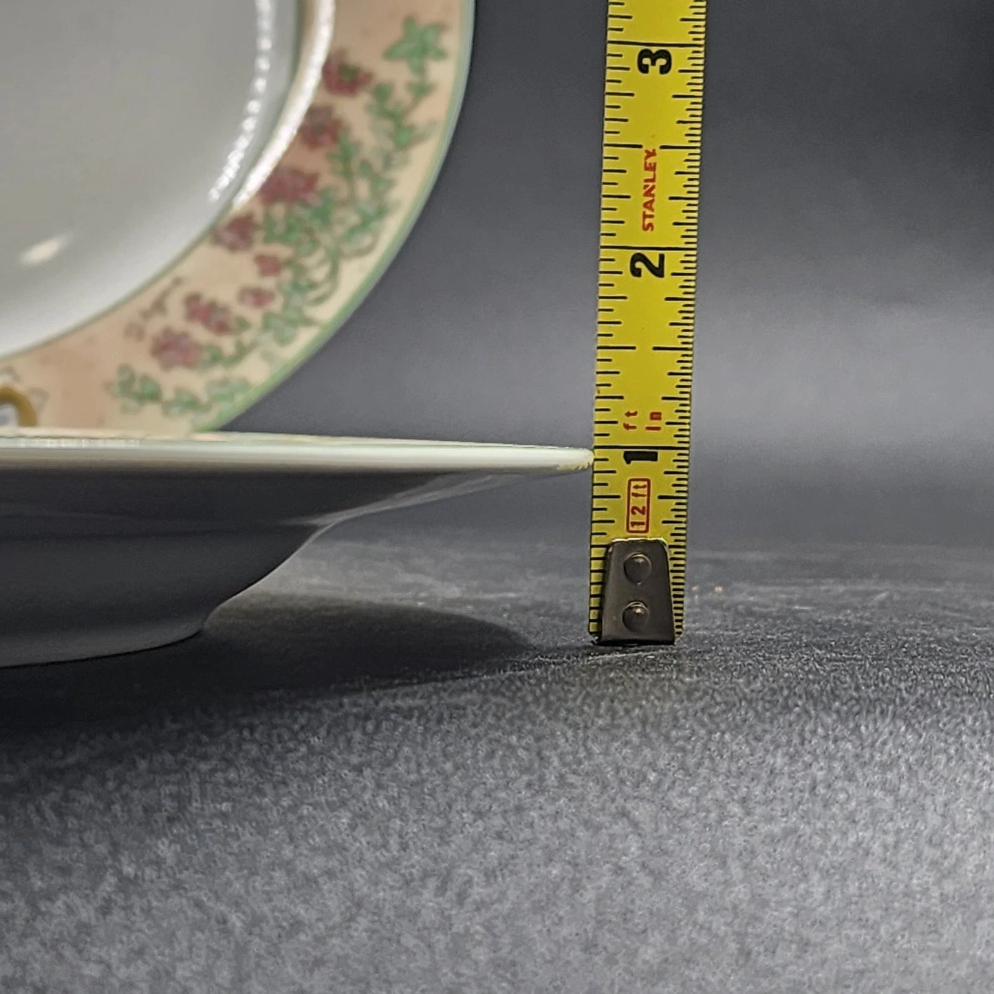 Sakura Sachet Dinner Plates 10.5" Set of 2 Sue Zipkin Herbs Floral 1996 Vintage