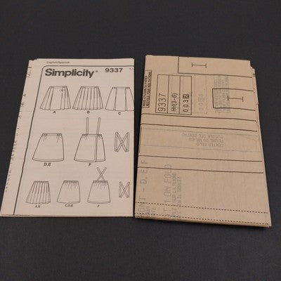 Simplicity 9337 Vintage Sewing Pattern Uncut 2000's Girl's Skirts Size HH 3-6
