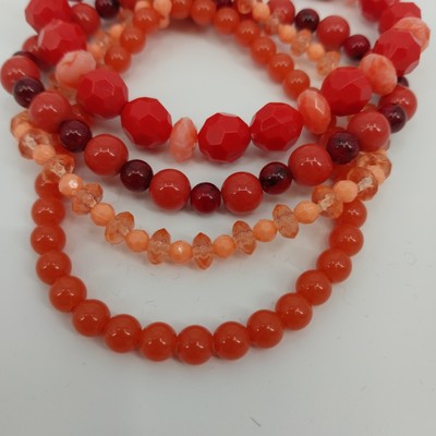 Set of 4 Bracelets in Faux Pearl Acrylic Beaded Orange and Red Tone Stretch 7"