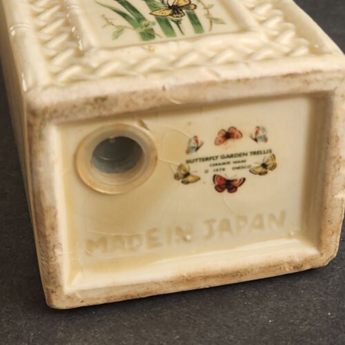 Enesco Butterfly Garden Trellis Vintage Ceramic Salt & Pepper Shakers 1978 Japan
